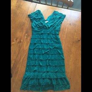 Max studios sleeveless dress size small